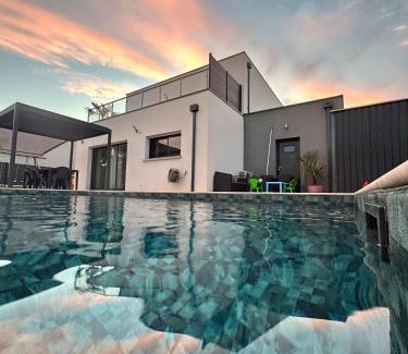 Chambray-les-Tours Villa | Maison contemporaine en plein cœur de la Touraine