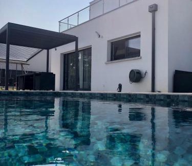 Chambray-les-Tours Villa | Maison contemporaine en plein cœur de la Touraine