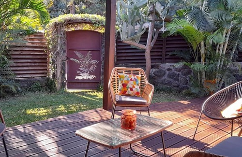 La Possession House | Maison cosy avec piscine