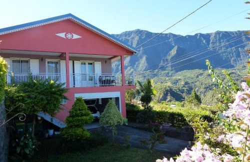 Cilaos House | Maison cosy avec vue sur la montagne de Cilaos