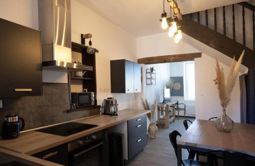 Mont-de-Marsan Apartment | Maison COSY et CHALEUREUSE au centre ville