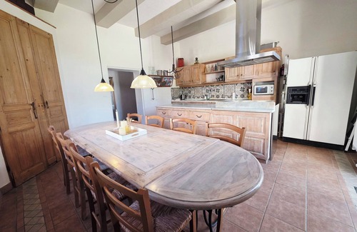 Crestet House | Maison Crestet - Oasis of calm yet everything at your fingertips