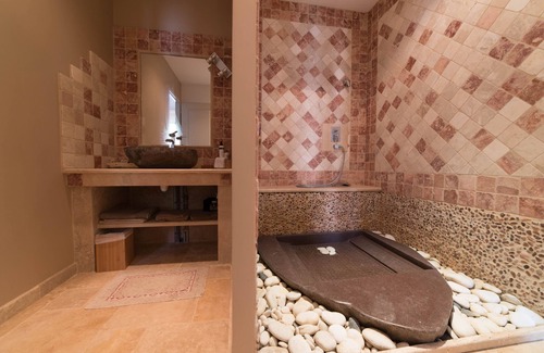 Salignac House | Maison D'exception 18 Couchages, Piscine, SPA