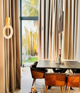 Villetelle Villa | Maison d'Exception pour un Séjour Inoubliable