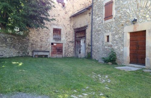 Saint-Pierre-dels-Forcats House | Maison de caractère en Pierre Cal Blanic