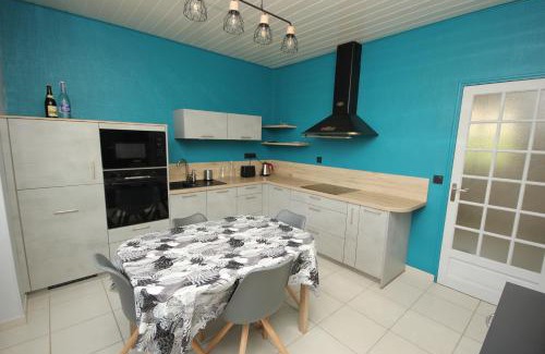 Langrune-sur-Mer House | Maison de caractère Caprice Normand, jardin clos, 7min à pied des plages