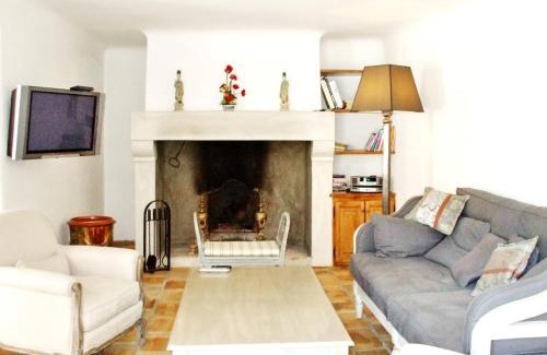 Molleges House | Maison de charme à Mollégès avec piscine privée
