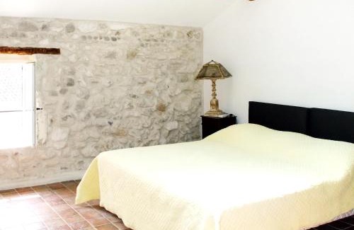 Molleges House | Maison de charme à Mollégès avec piscine privée