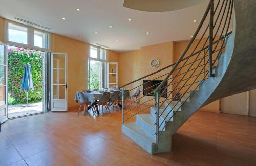 Hyeres City Centre Villa | Maison de Maître Centre Ville