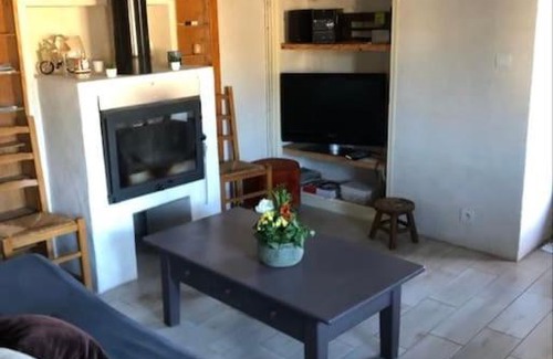 La Gaude House | Maison de village vue montagne