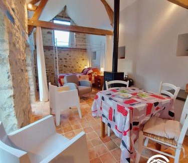 Le Bignon-du-Maine House | Maison du petit bois