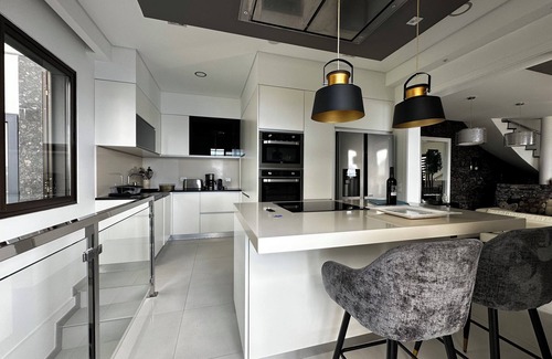 Ponta do Sol House | Maison Du Soleil