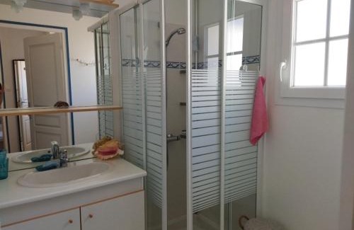 La Tranche-sur-Mer House | Maison ensoleillée proche plage de la Grière, 4 pers., terrasse, WiFi, parking privé - FR-1-194-239