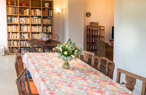 Larmor-Plage House | Maison familiale en front de mer à Larmor-Plage - 9 couchages, proche du centre et du casino - FR-1-349-223