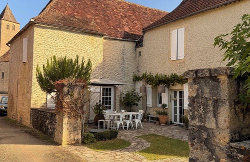 Coeur-de-Causse House | "Maison Germaine". Beautifully renovated family home. A haven in the heart of the Lot.