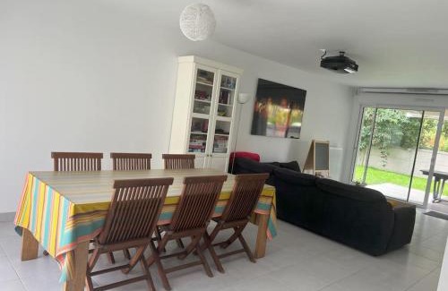 Eaubonne Villa | Maison moderne à 25 minutes du centre Paris et JO 2024
