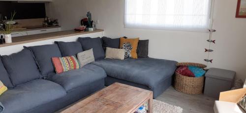 Tregastel House | Maison moderne mitoyenne exposée plein sud avec terrasse