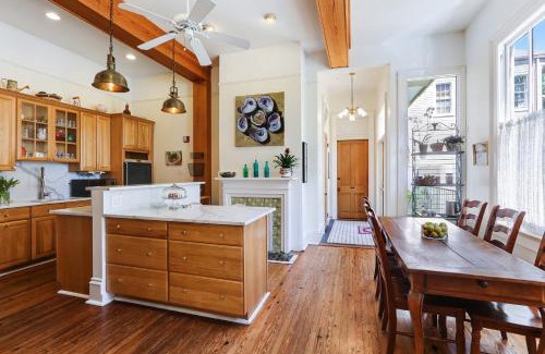 Touro Bed & Breakfast | Maison Perrier Bed & Breakfast