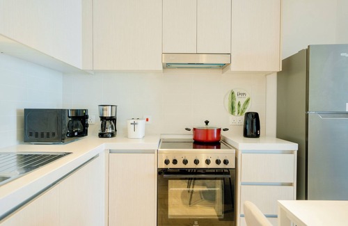 Abu Dhabi Apartment | Maison Privee - Modern Yas Island Escape w/Peaceful Canal Views