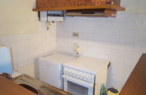 Ossun-ez-Angles House | Maison Pyrénées, 3*, south-facing, Mosquito nets, Fibre, Livebox, 2Tv, Enclosed park.