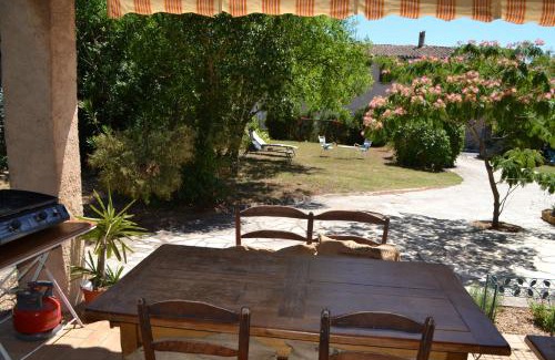 Gemenos House | Maison rénovée avec terrasse privative et jardin au centre de Gemenos