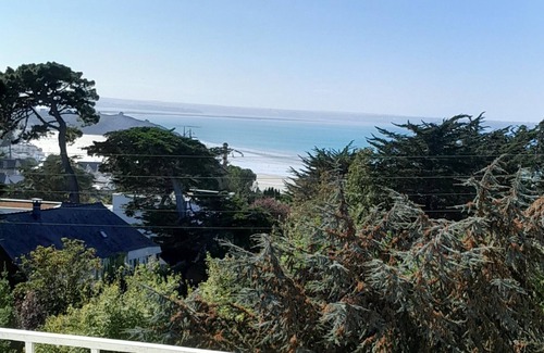 Pleherel-Plage-Vieux-Bourg House | Maison vue mer 4 Chambres 8 Personnes, 600m de la Plage, 100m du Gr34