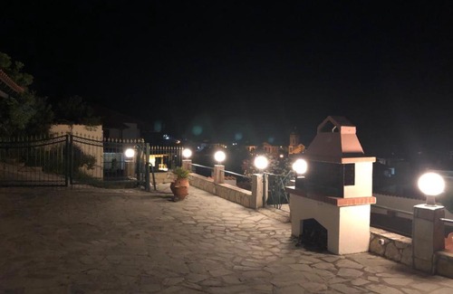 Paliouri Villa | Maisonette with Sea View & Pool