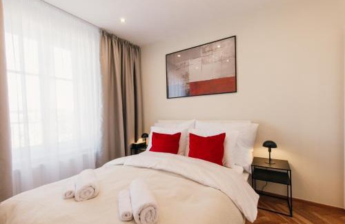Vysehrad Apartment | Maisonette with terrace and view of Prague Castle