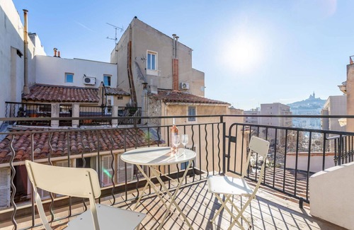 La Joliette Apartment | MaisonMars Le Petit Panier Studio Rooftop