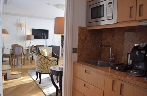 Chaillot Apartment | Majestic Apartments Champs Elysées