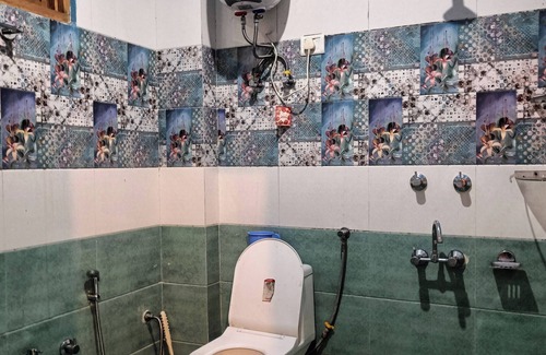 Kasol House | Majestic Mountain Bhaiji Guest House