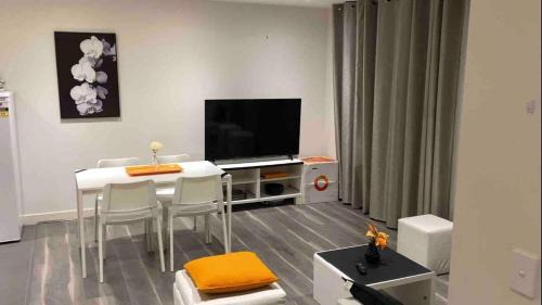 Werribee Apartment | Mak's Short Stay