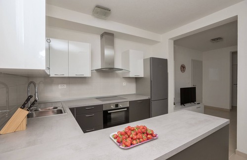 Zivogosce House | Mala Duba Apartment Mladen