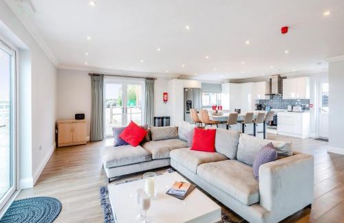 Althorne House | Mals Barn