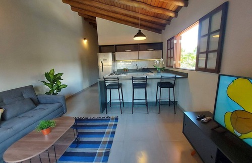 Jabaquara Apartment | Mamanguá - Apto with pool, 50mt From the beach, kitchen, BBQ, ar con, WiFi, netflix, garage