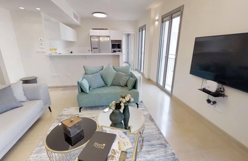 Jerusalem City Centre Apartment | ☛Mamilla Luxury & Spacious 3 bdrs✶Prime location☚