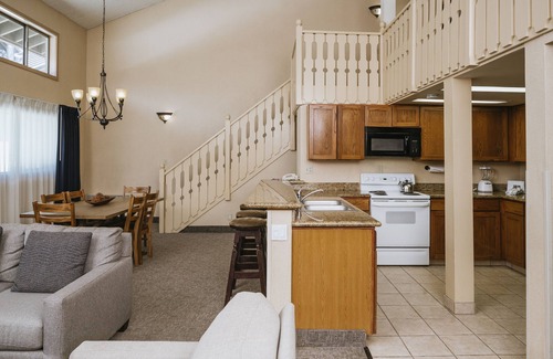 Mammoth Lakes Hotel | Mammoth Mountain Inn