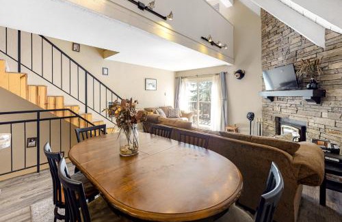 Mammoth Lakes Apartment | Mammoth View Villas 24