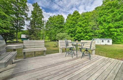 Mancelona House | Mancelona Home with Deck, 8 Mi to Torch Lake!