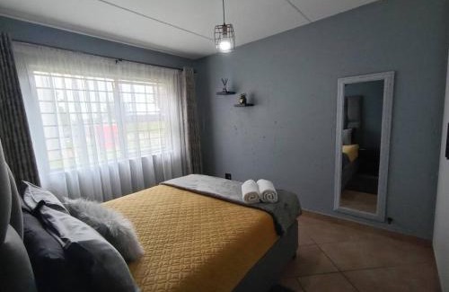 Boksburg Apartment | Maneli 69