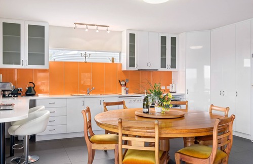 Alonnah House | Manfield Seaside Bruny Island