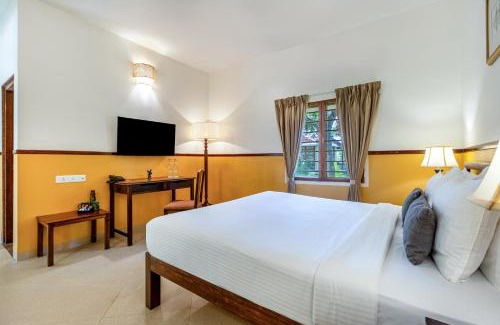 Mandavi Hotel | Mango Hill Shallow Beach Resort