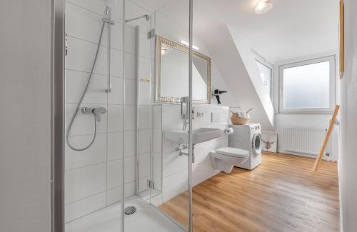 Eicken Apartment | Mango Living I Stadtoase I modern I 3 Schlafzimmer I 95 qm I 9 Personen