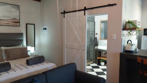 Beaufort West Apartment | @Mango's
