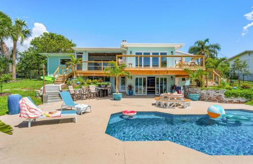 Tropic House | Mango Shores