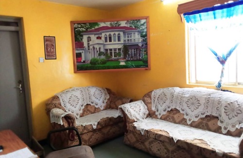 Nyahururu Bed & Breakfast | Manguo Lodge