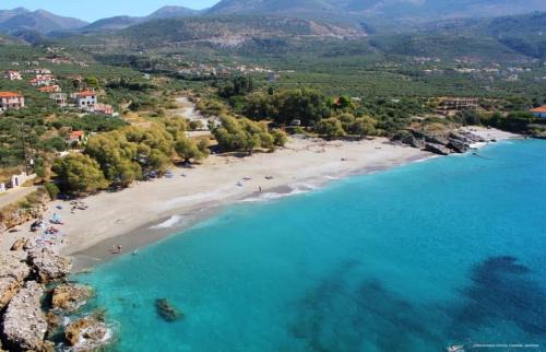 Lefktron Apartment | Mani Panoramic Seaviews - Luxury Summer Haven
