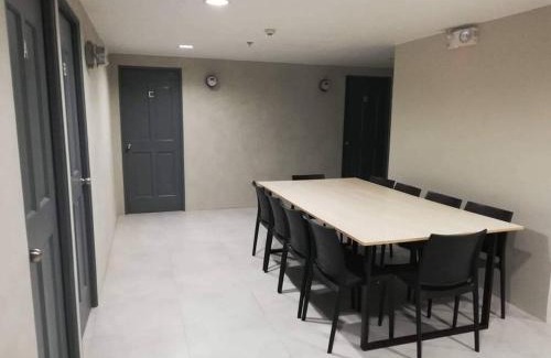 Ermita Apartment | Manila Real Residences Studio 8A