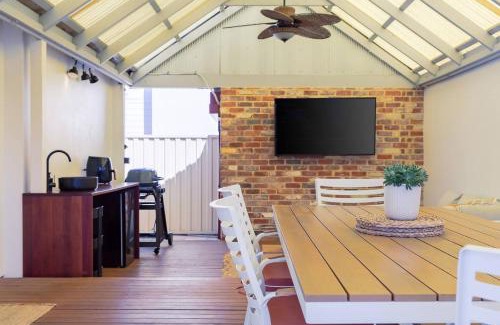 Manning Apartment | Manning Private Escape By Swan Bnb Management