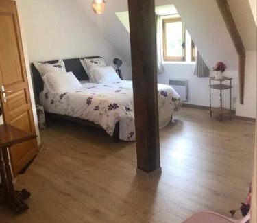 Saint-Etienne-la-Thillaye Bed & Breakfast | Manoir Melphil